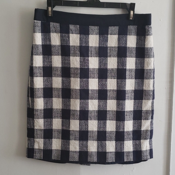 J Crew skirt - Picture 1 of 3